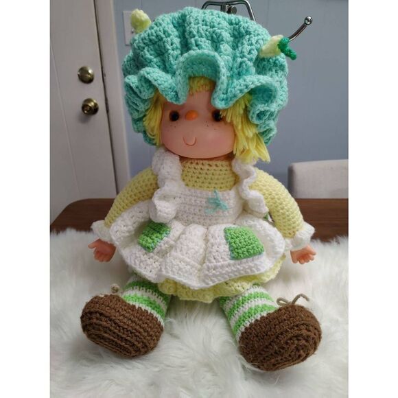 Hand Crocheted Strawberry Shortcake's Friend Lemon Drop, New - Picture 1 of 5